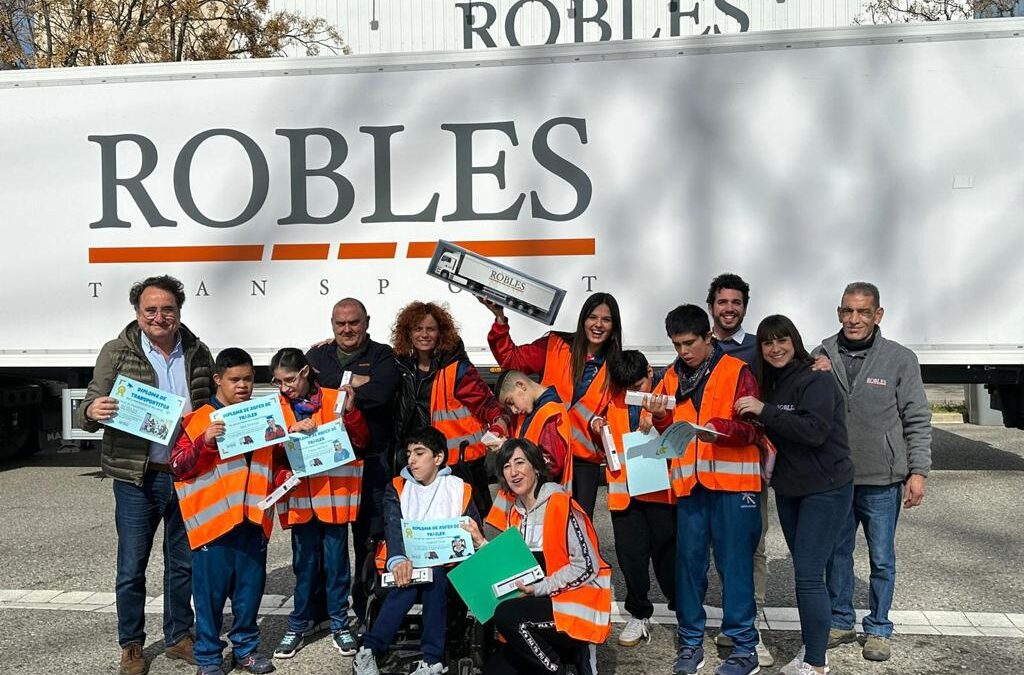 Alumn@s del Centro de Educación Especial Escola Estel de Balaguer visitaron nuestras instalaciones.